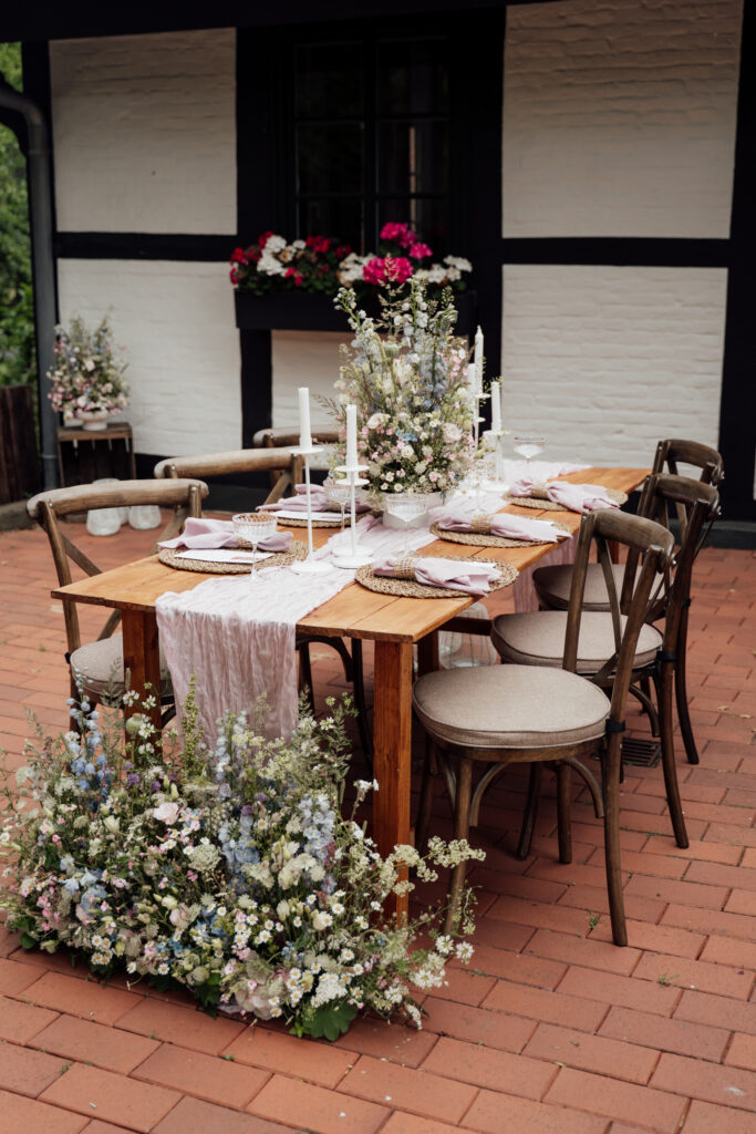 Lisas Hochzeiten Hochzeitsplanung Zeremonienmeister Hamburg Stade Bremen Schleswig-Holstein Stade Buxtehude harsefeld mietdeko Mietdekoration Hochzeitsdeko Dekoverleih